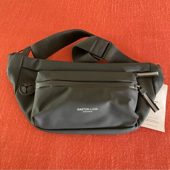 NEW! GASTON LUGA Black Spläsh Hip Fanny Pack Crossbody Bag Fannypack - Picture 2 of 12